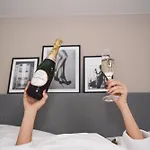 Bed & Breakfast Boutique Loulou 3*