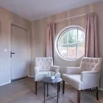 Bed & Breakfast Boutique Loulou 3*