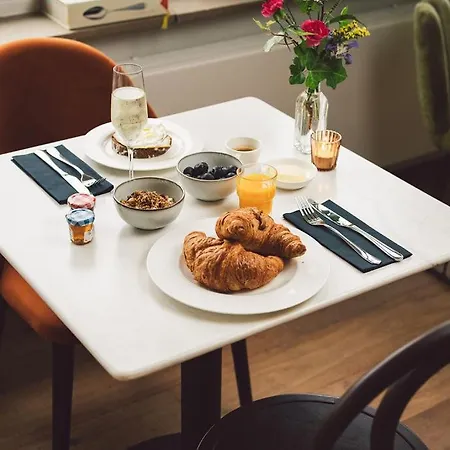 Alojamento de Acomodação e Pequeno-almoço Boutique Loulou 3*