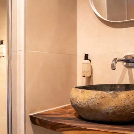 Bed & Breakfast Boutique Loulou 3*
