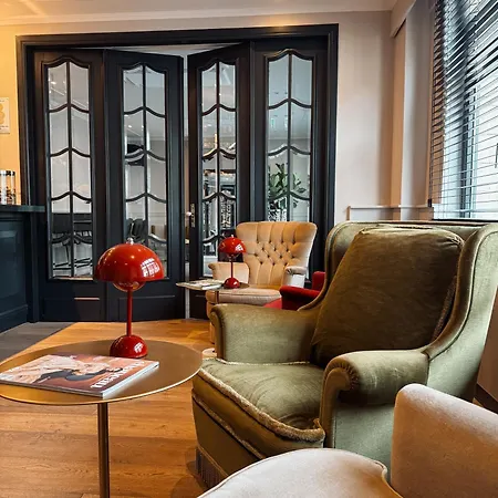 Alojamento de Acomodação e Pequeno-almoço Boutique Loulou 3*